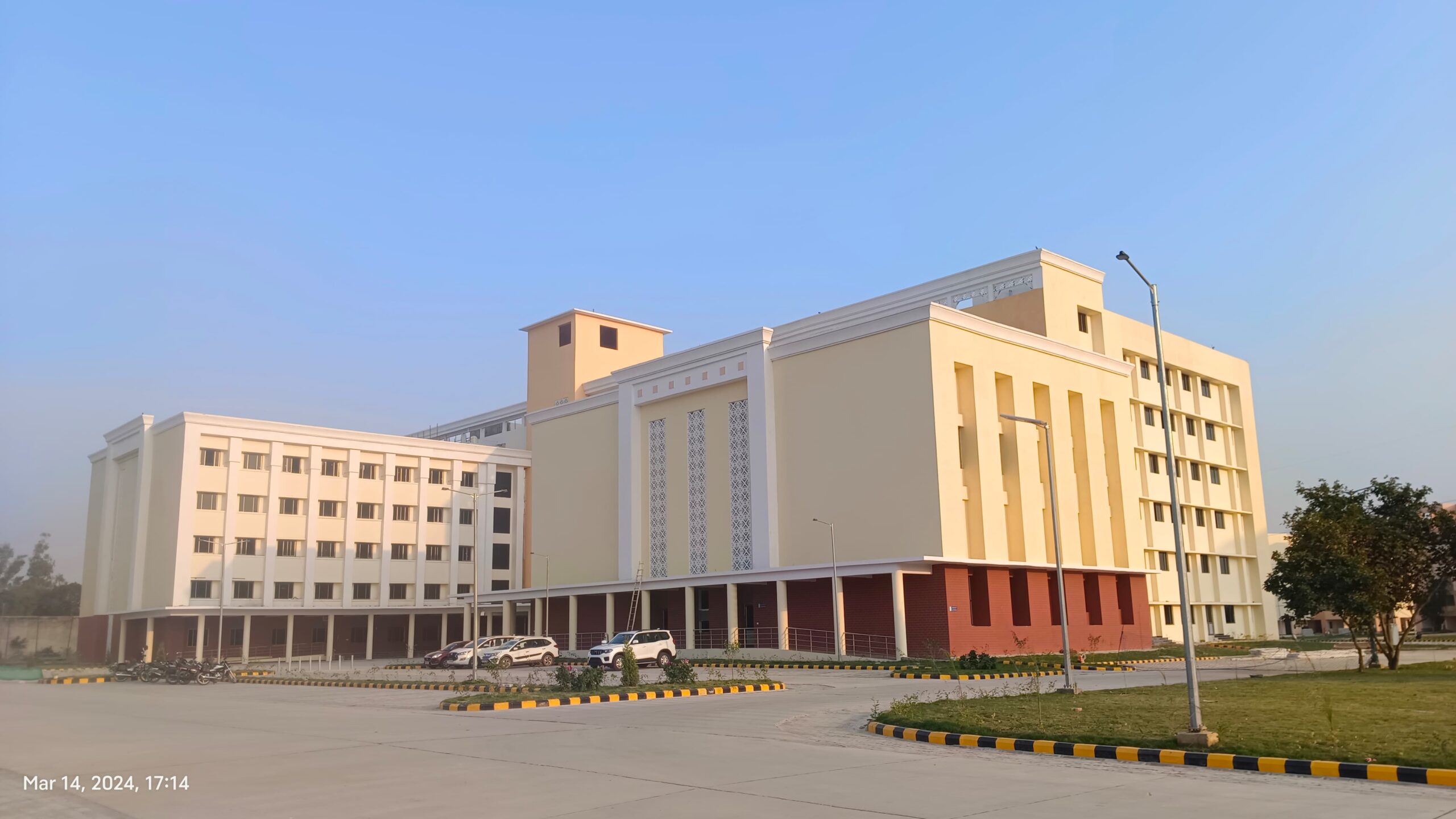 Autonomous State Medical College, GONDA